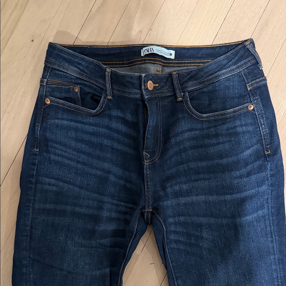Zara Deep Indigo Denim Jeans - Picture 2 of 4